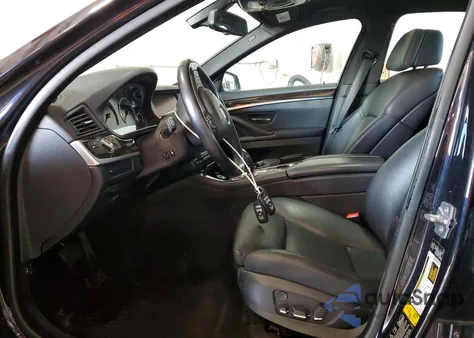 2012 BMW 528 Xi из США, поврежденный, VIN WBAXH5C57CDW11035